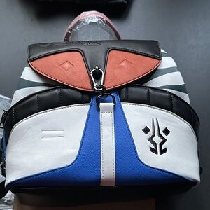 NWT Heroes and Villains Ahsoka backpack/purse